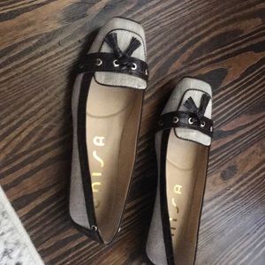 WORN ONCE, PERFECT CONDITION, UNISA, DRESS SHOES